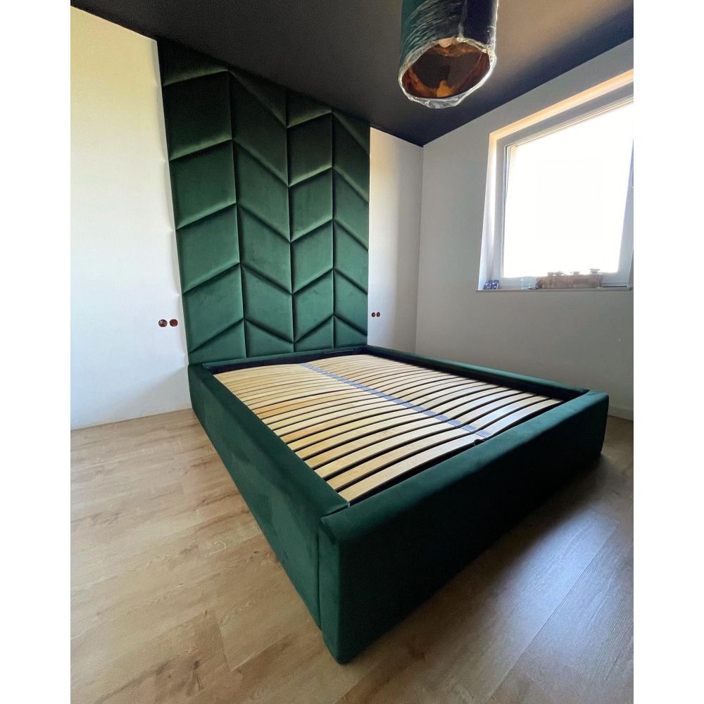 Zestaw łóżka tapicerowanego EUROPA 160x200cm z panelami ściennymi JODEŁKA