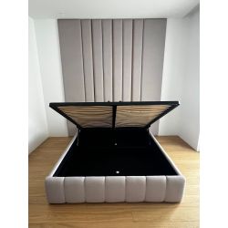 Zestaw łóżka tapicerowanego BUBBLE 160x200cm z panelami ściennymi LINEA z listwami dekoracyjnymi