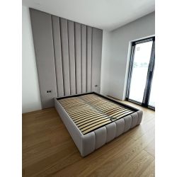 Zestaw łóżka tapicerowanego BUBBLE 160x200cm z panelami ściennymi LINEA z listwami dekoracyjnymi