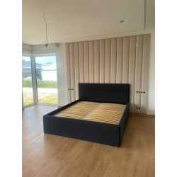 ŁÓŻKO AMERYKA Z ZAGŁÓWKIEM