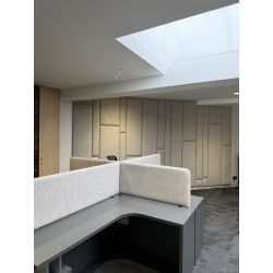 PRZEGRODA AKUSTYCZNA NA BIURKO