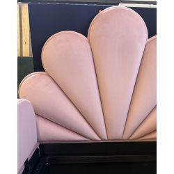 ŁÓŻKO SHELL Z ZAGŁÓWKIEM MUSZELKI