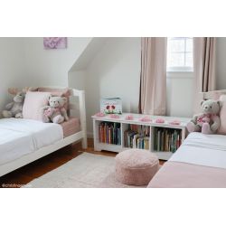 Pufa CHILL vintage nude , Lorena Canals